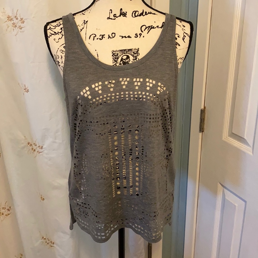 Grey tank top